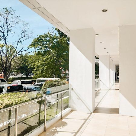 Studio With Mountain View, Near Limketkai Mall In Prime Cagayan De Oro Bagian luar foto