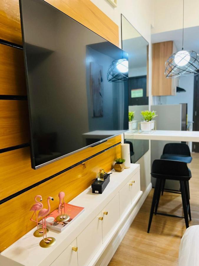 Studio With Mountain View, Near Limketkai Mall In Prime Cagayan De Oro Bagian luar foto