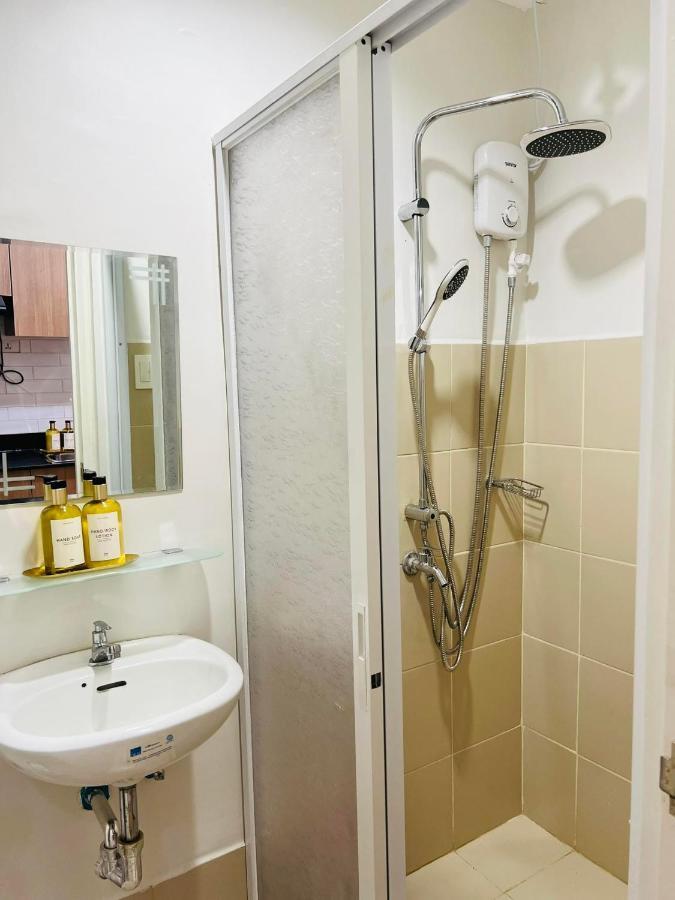 Studio With Mountain View, Near Limketkai Mall In Prime Cagayan De Oro Bagian luar foto
