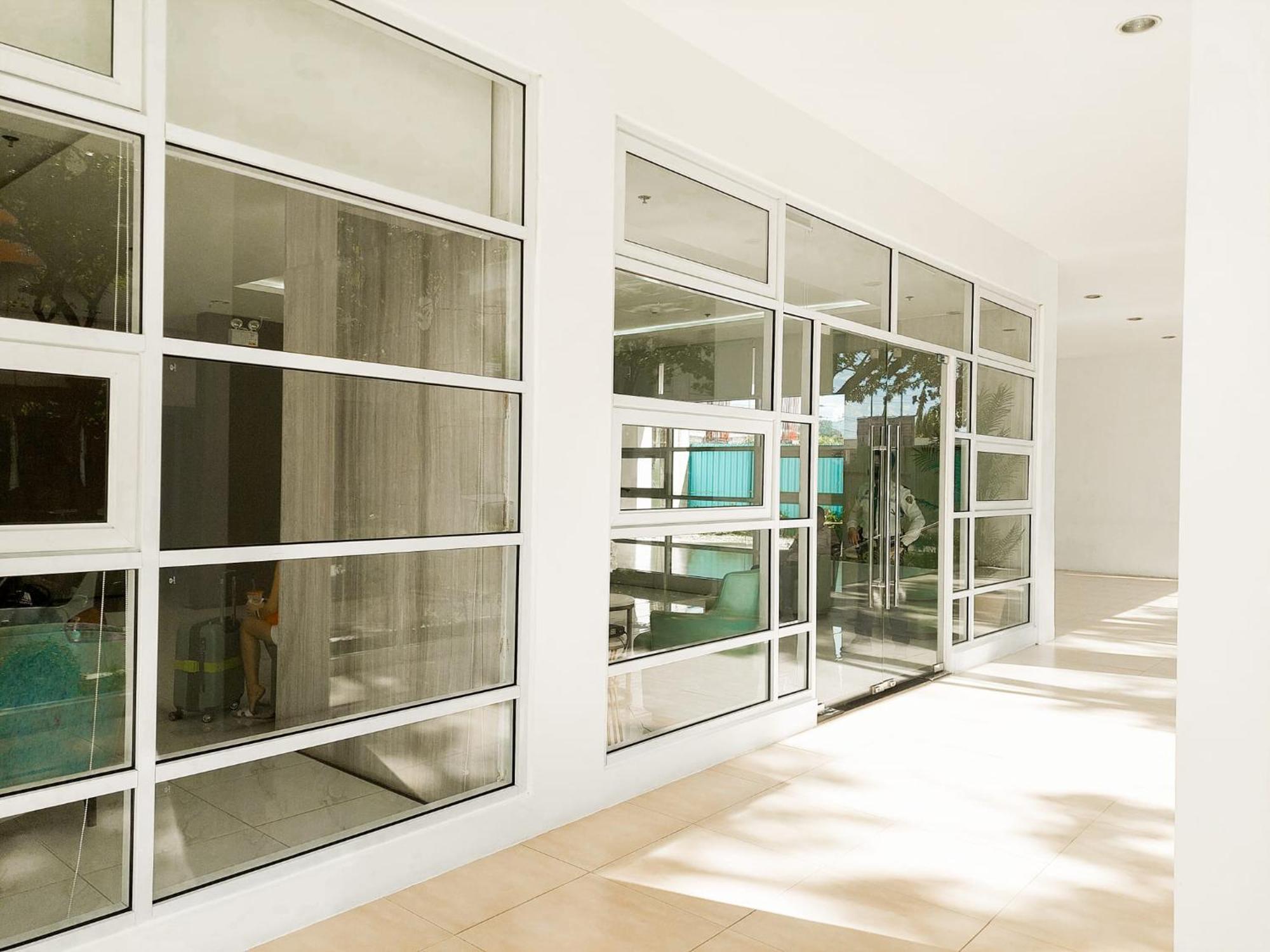 Studio With Mountain View, Near Limketkai Mall In Prime Cagayan De Oro Bagian luar foto